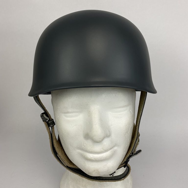 Casco M38 Paracaidista Alemán REPRO Militaria Sagrada Familia