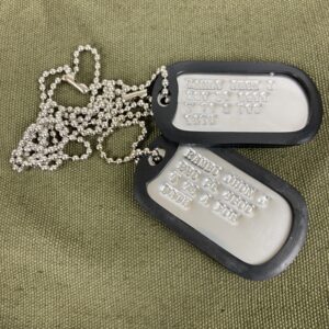 Pareja de chapas de identificación “Dog Tag”