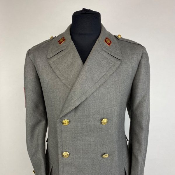 Gabardina Gris de la Policía Armada
