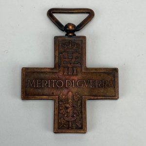Medalla Cruz al Mérito de Guerra de Italia