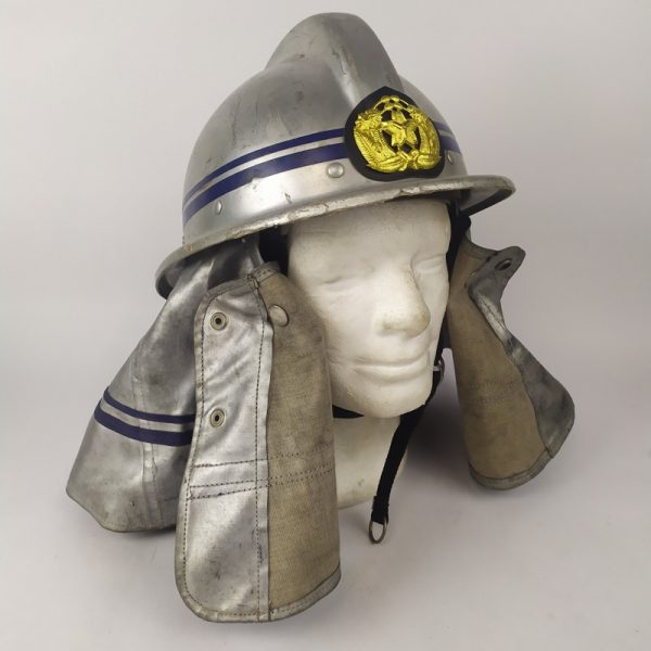 Casco de Bomberos de Yokohama Japón - Imagen 2