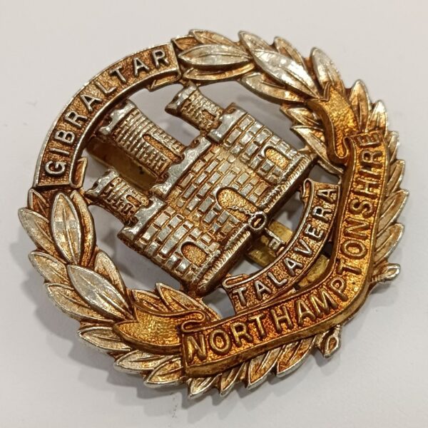 Insignia Northamptonshire Regiment
