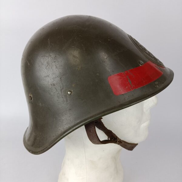 Casco militar M34 de Holanda