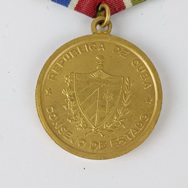 Medalla 30 Aniversario de las FAR