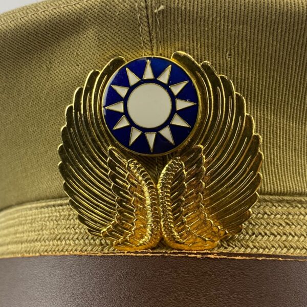 Gorra con Distintivo de la Fuerza Aérea Nacionalista China