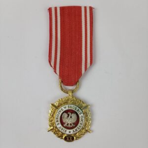 Medalla 20 años de Servicio en las Fuerzas Armadas