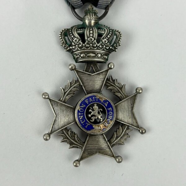 Medalla de Caballero Orden de Leopoldo II