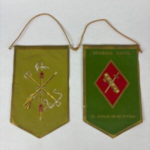 Lote Banderines Legión y Guardia Civil