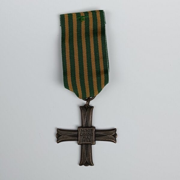Medalla Cruz de Montecassino Polonia REPRO