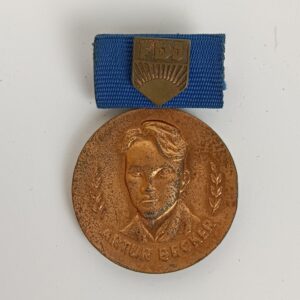 Medalla Artur Becker 3 Clase RDA