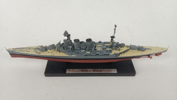 Miniatura HMS Hood 1/1250 en Caja