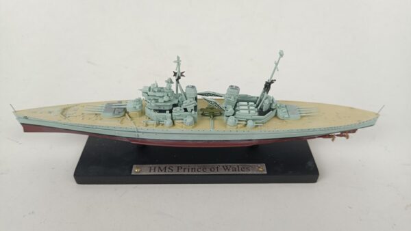 Miniatura HMS Prince of Wales 1/1250 en Caja