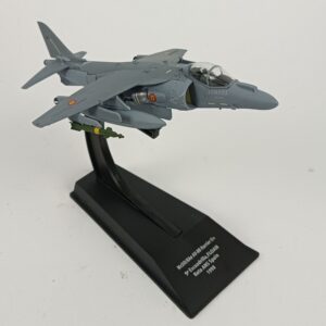 Miniatura Aviones de Combate AV-8B Harrier II Plus 1:100 Salvat