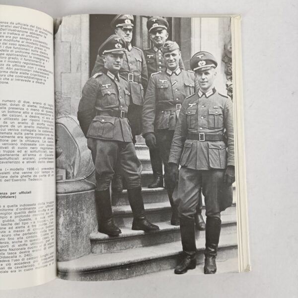 Libro Uniformes e insignias del Ejército Alemán 1933-1945