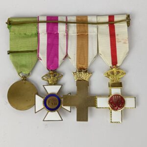 Pasador con 4 medallas años 70 España