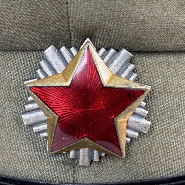 Gorra de Oficial JNA Yugoslavia