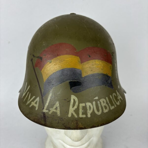 Casco Trubia M1938 República Restaurado