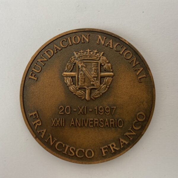 Medalla Conmemorativa – Fundación Nacional Francisco Franco - Imagen 2