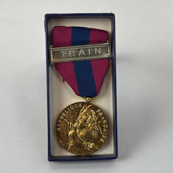 Medalla de la Defensa Nacional con caja Francia - Imagen 2
