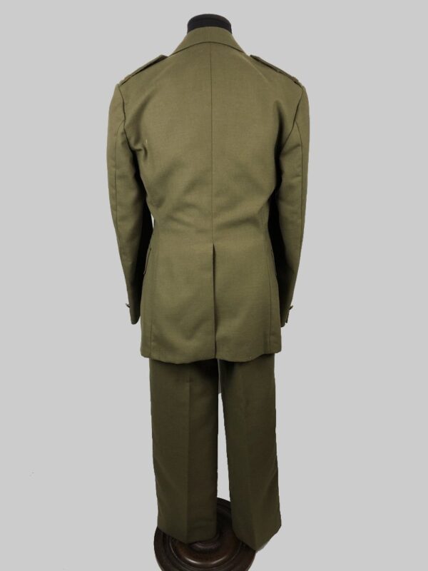 Uniforme de paseo Soldado de Infantería España - Imagen 4