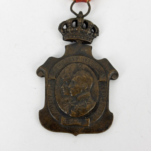 Medalla Alfonso XIII Homenaje Ayuntamientos 1925 España - Imagen 3