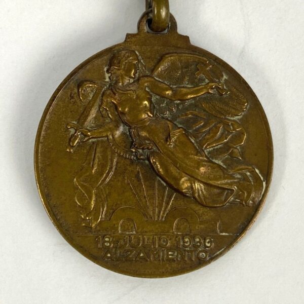 Medalla del Alzamiento y Victoria 1936-1939 España - Imagen 3