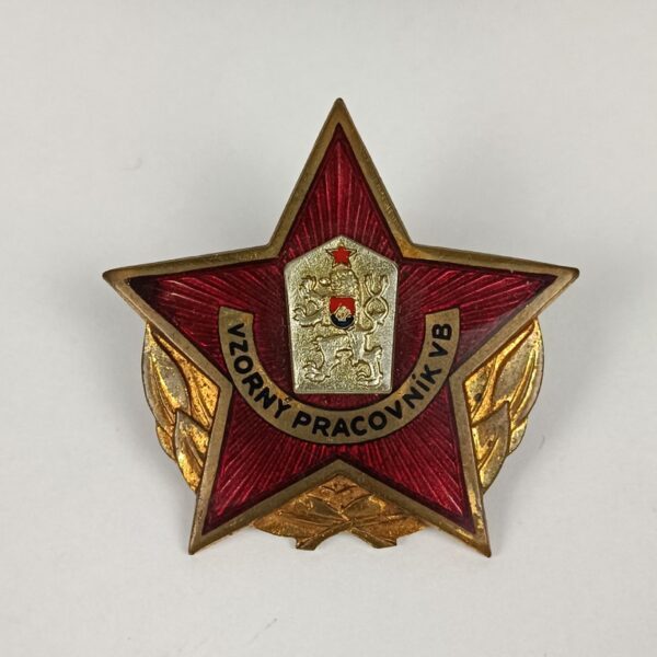 Insignia Trabajador Ejemplar SNB Policía Checoslovaquia - Imagen 3