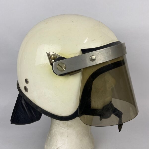 Casco Antidisturbios Cuerpo Nacional de Policía España - Imagen 7