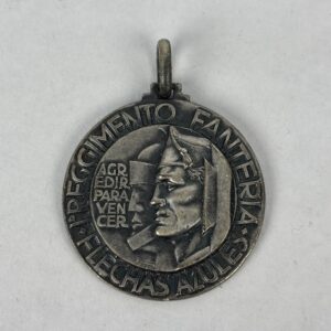 Medalla Regimiento Flechas Azules Guerra Civil España Repro