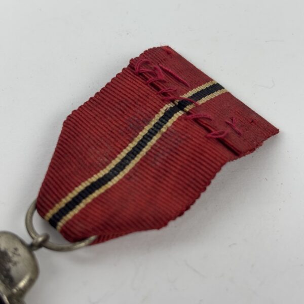 Medalla del frente oriental 1941/42 Alemania WW2 - Imagen 5