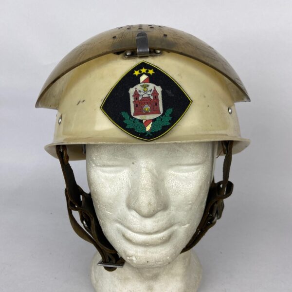Casco de Bombero de Riga Letonia - Imagen 4