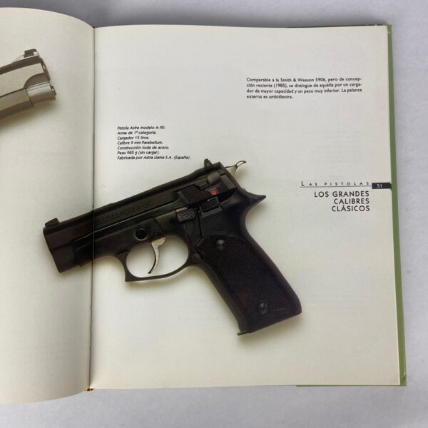 Libro El mundo de los revólveres y pistolas - Imagen 4