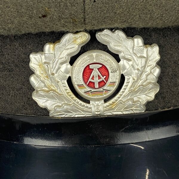Gorra de Oficial del Ejército Popular Nacional de la RDA Alemania - Imagen 4