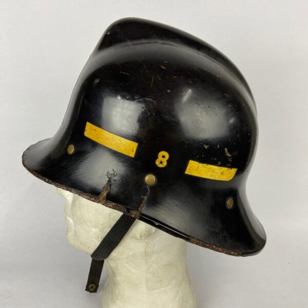 Casco de Bomberos de Barcelona España - Imagen 4