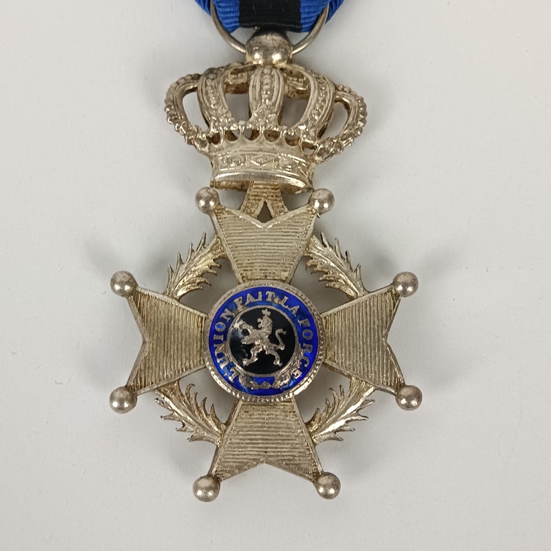 Medalla de Caballero Orden de Leopoldo II de Bélgica - Imagen 3