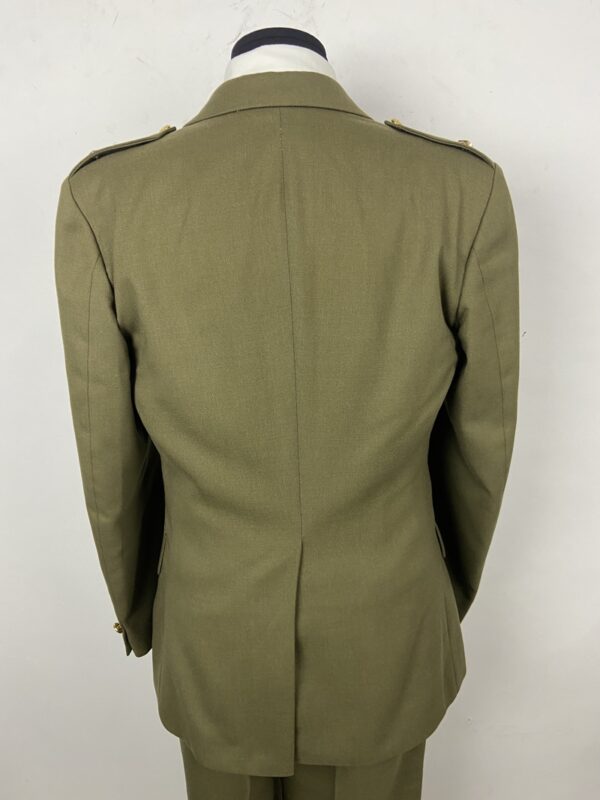 Uniforme de Teniente R79 Cuerpo de Especialistas España - Imagen 2