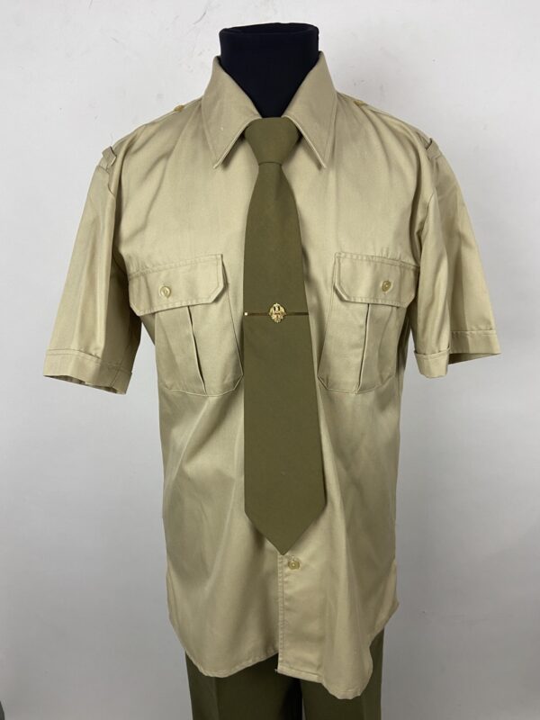 Uniforme de Teniente R79 Cuerpo de Especialistas España - Imagen 3