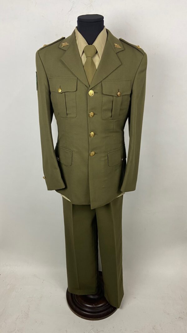 Uniforme de Teniente R79 Cuerpo de Especialistas España - Imagen 9