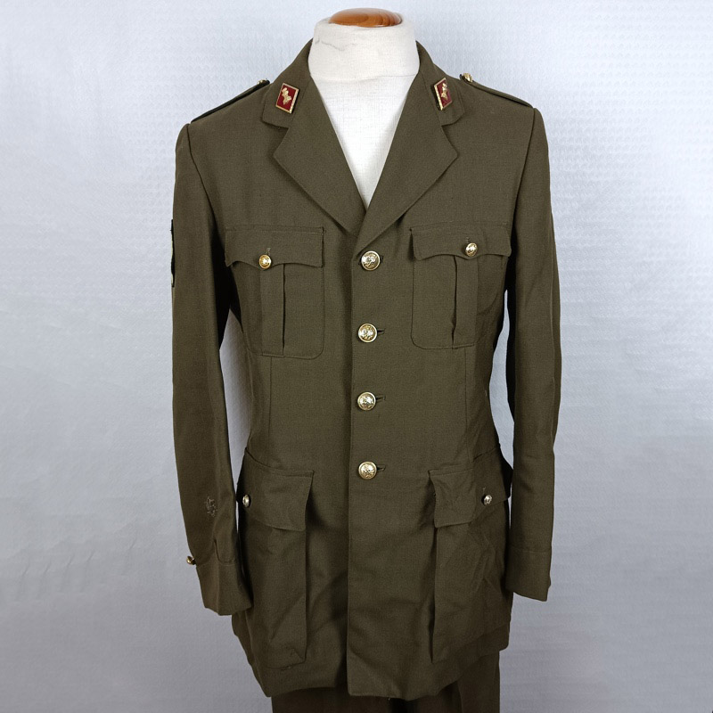 Uniforme Militar de Alférez R43 España (copia)