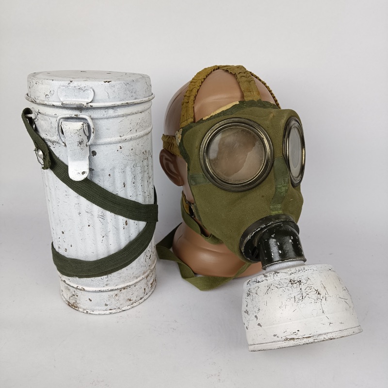 Máscara Antigás de Camuflaje Invierno WW2