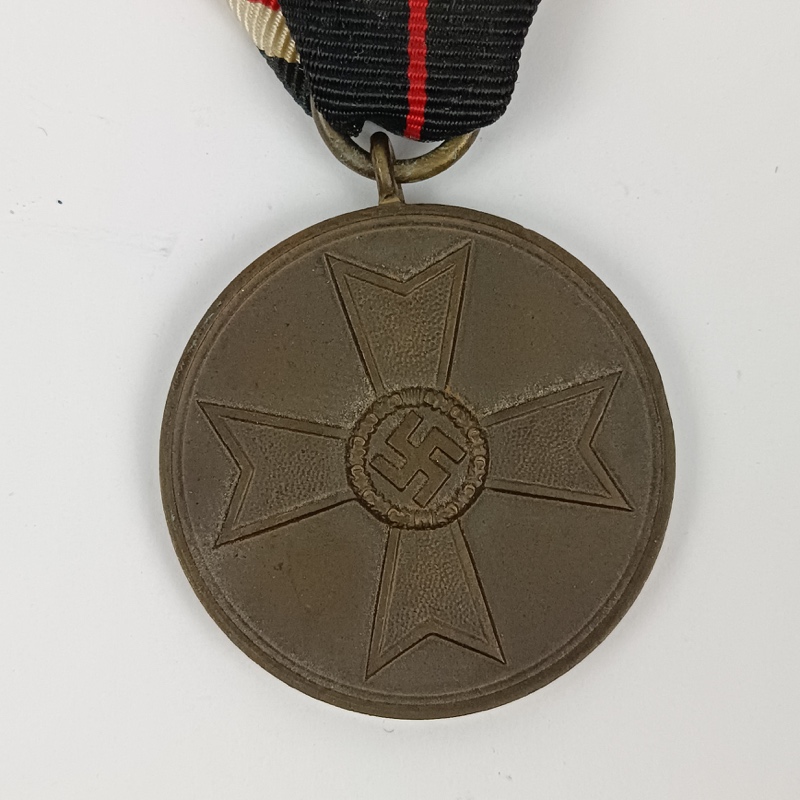 Medalla al Mérito de Guerra WW2 Alemania - Imagen 3