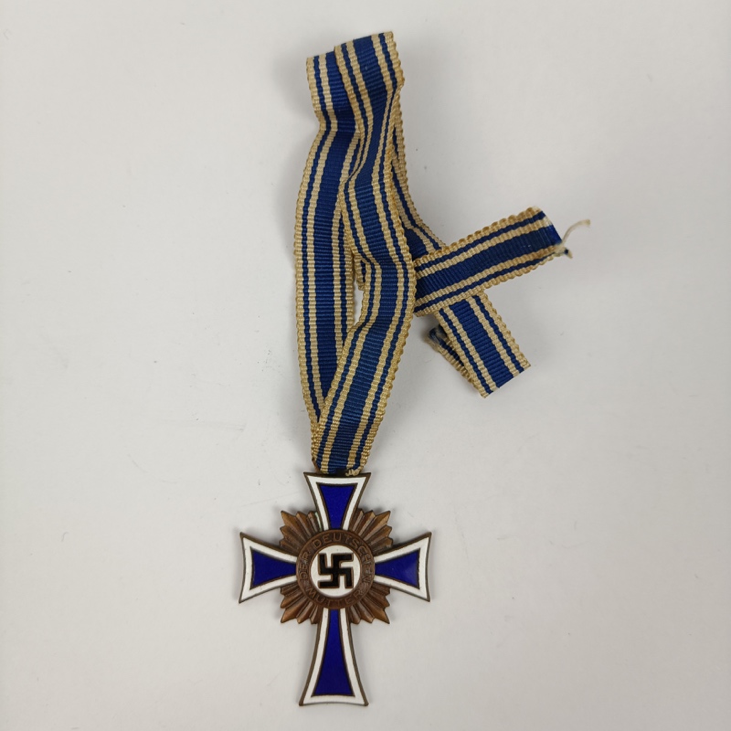 Cruz de Honor de Madre en Bronce WW2 Alemania