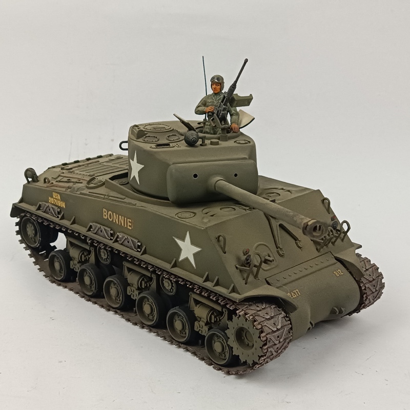 Tanque Sheman M4A3 76 mm 1:35 Miniatura