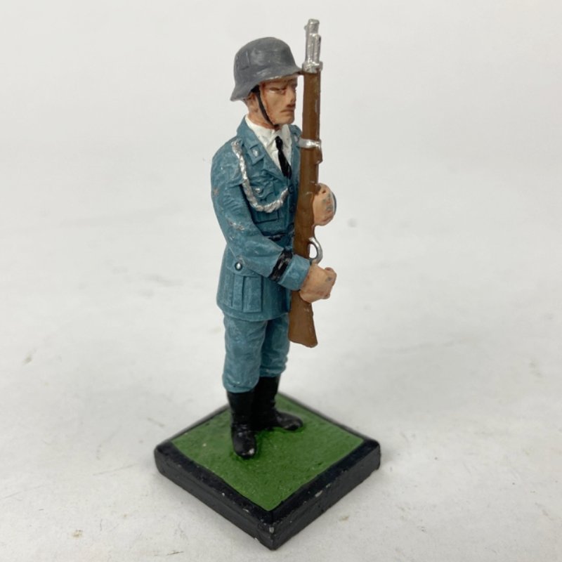 Soldadito de Plomo Aleman de Gala WW2 1:32