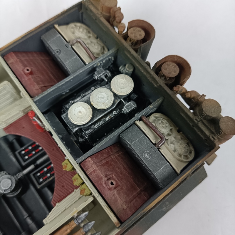 Tanque Tiger I WW2 Alemania 1:35 Miniatura interior completo - Imagen 4