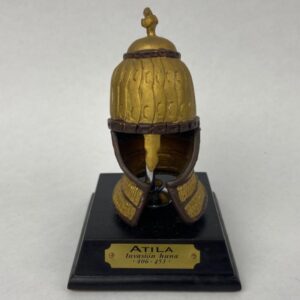 Cascos Históricos SALVAT 1:5 Atila el Huno