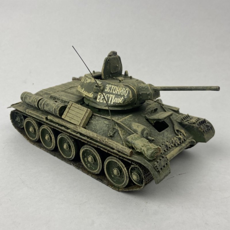 Tanque T-34 URSS 1:35 Miniatura