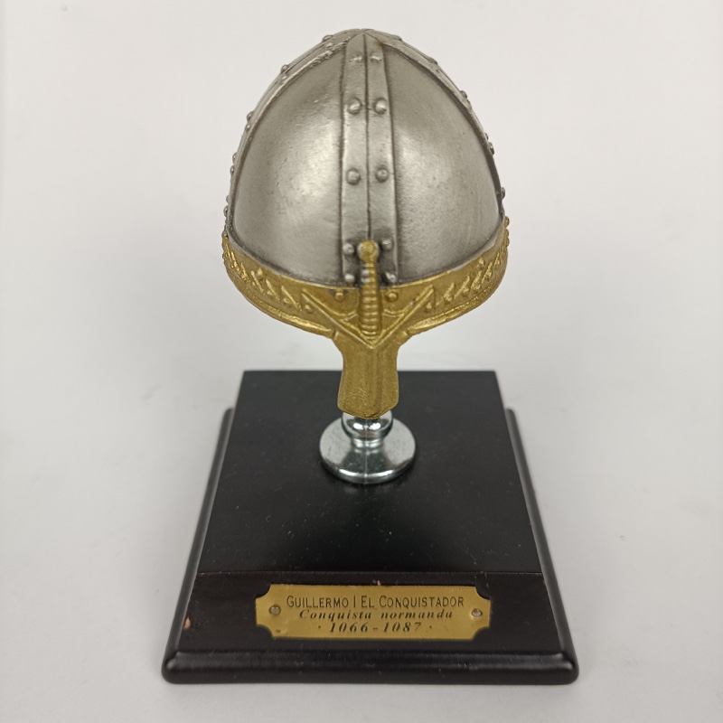 Cascos Históricos SALVAT 1:5 Guillermo I el Conquistador