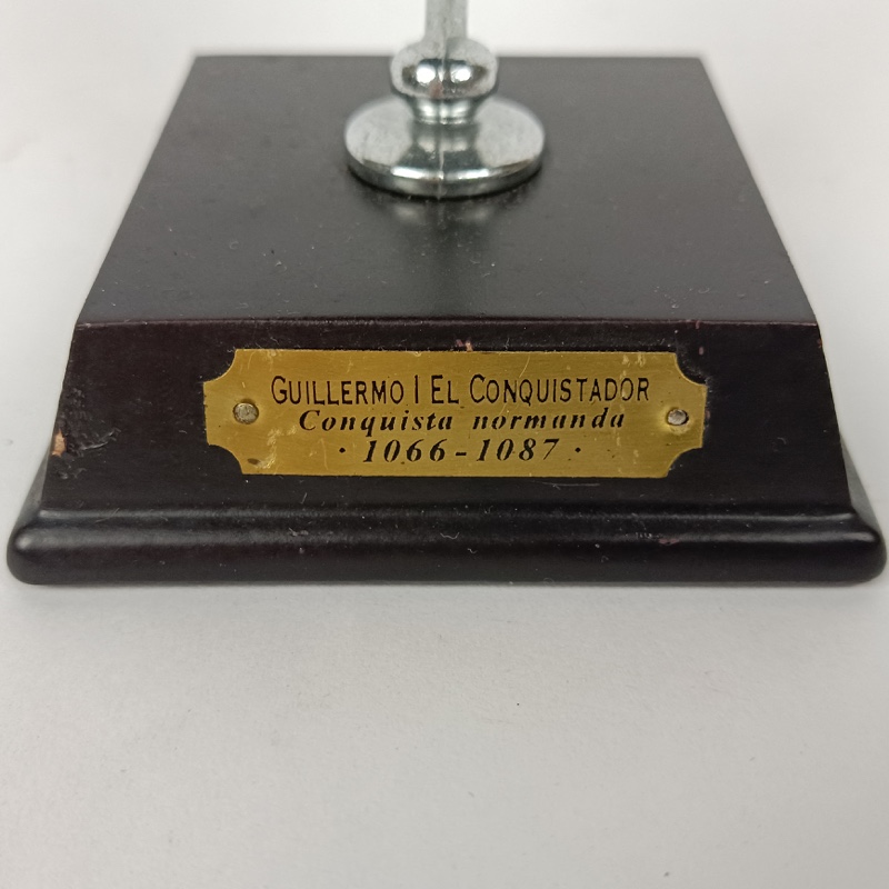 Cascos Históricos SALVAT 1:5 Guillermo I el Conquistador - Imagen 3