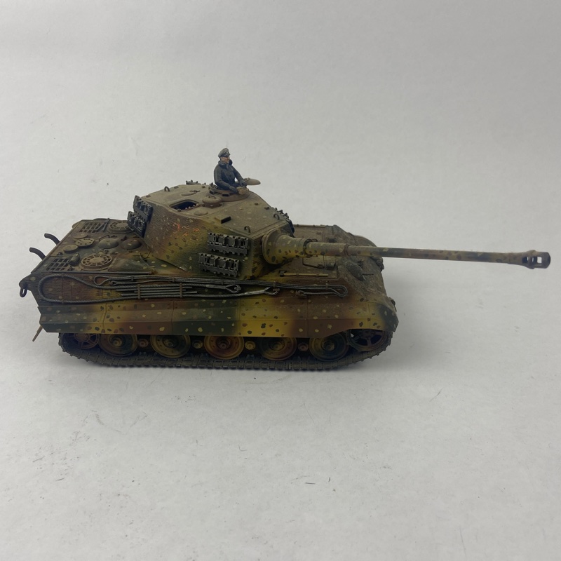 Tanque Panzer VI Ausf. B “Tiger II” 1:35 Miniatura - Imagen 4